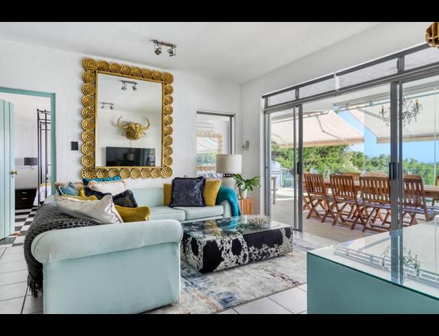 5 BEDROOM HOUSE FOR SALE IN LLANDUDNO